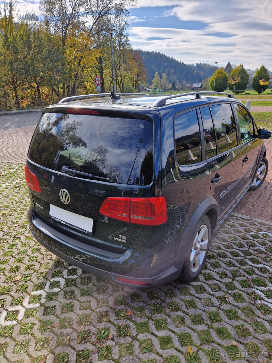 VW TOURAN CROSS 1,4 TSI CNG, 110kW, r.v.2012 - 2
