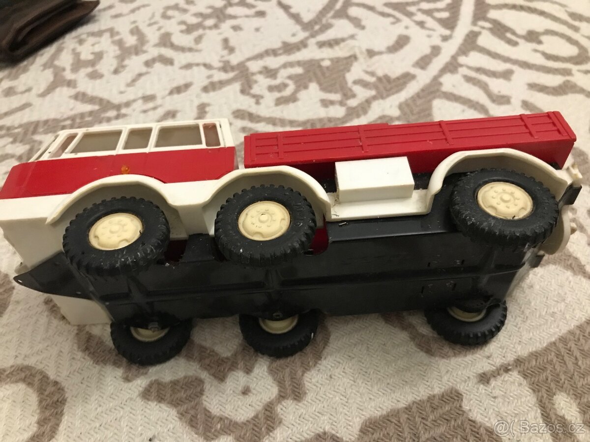 Tatra 815 bez ovladani - 2