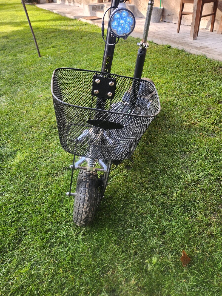 Elektrokoloběžka Ultimate - 2