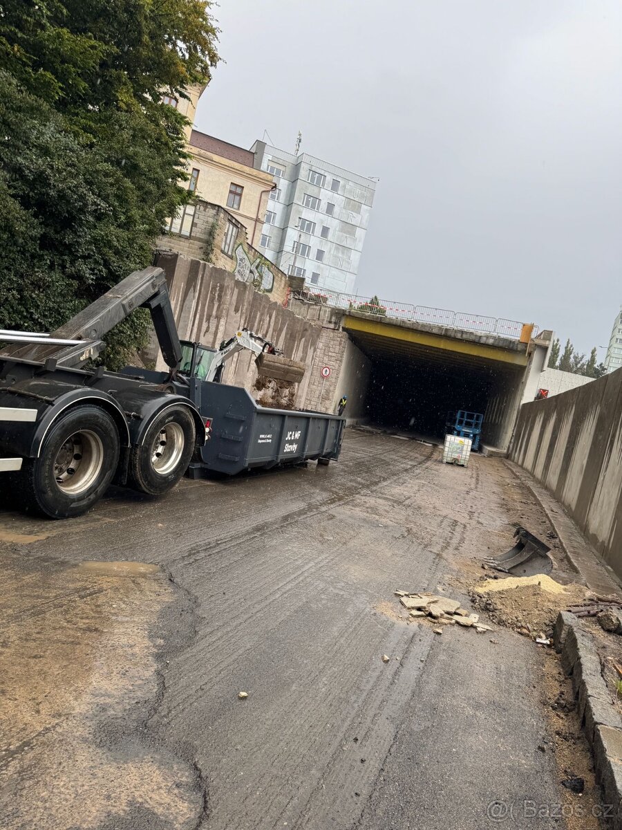 Hledáme brigádníka – řidiče hákového nosiče kontejnerů - 2