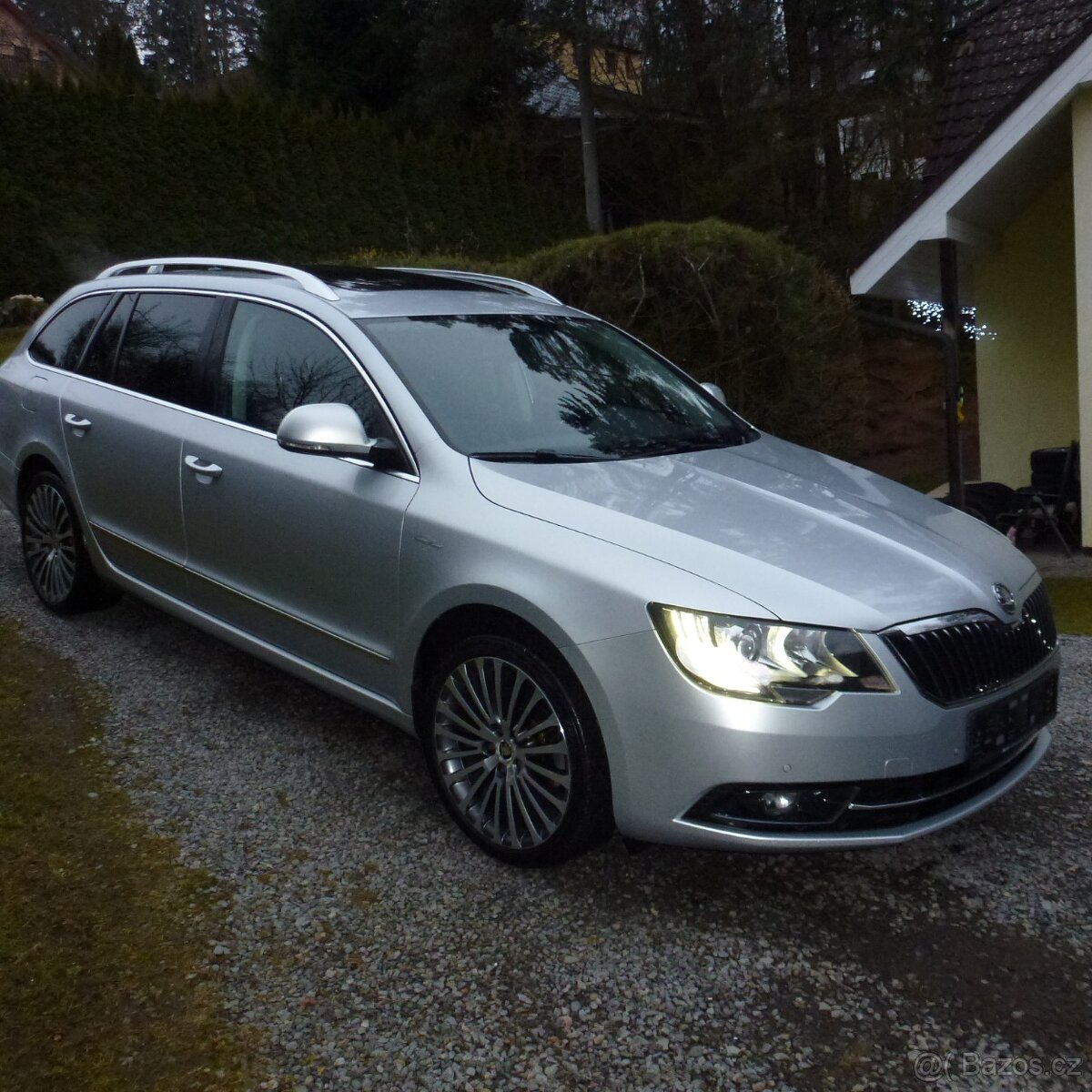 Skoda Superb 2.0 TDI 125 KW 4x4 DSG L+K - 2