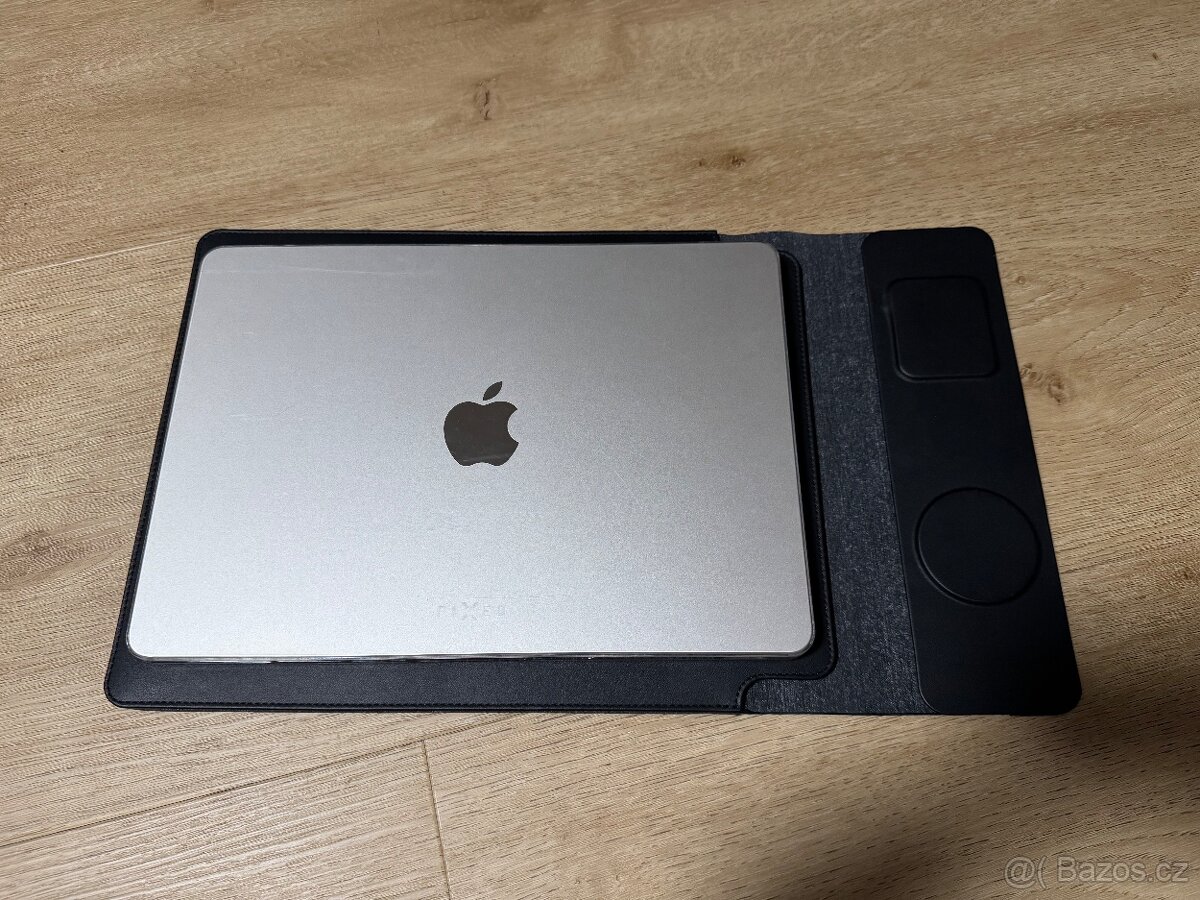 MacBook Air 13", M3, 16GB, 512GB - 2