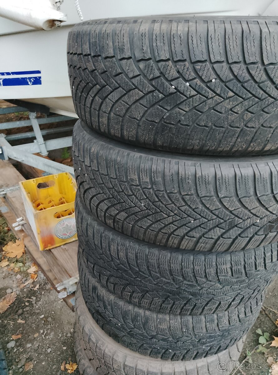 205/60/16 - 2
