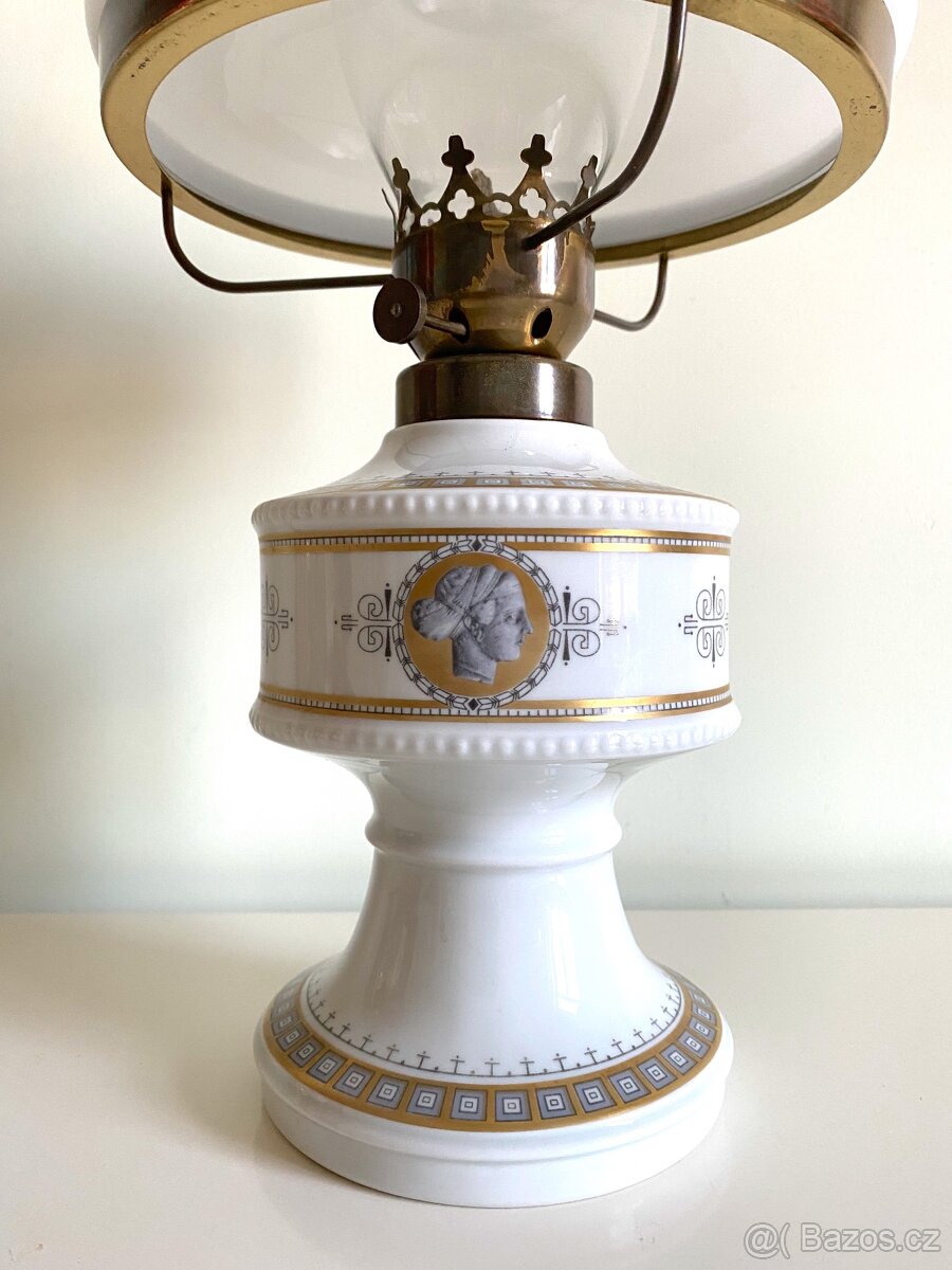 Porcelánová petrolejová lampa Wallendorf, Německo - 2