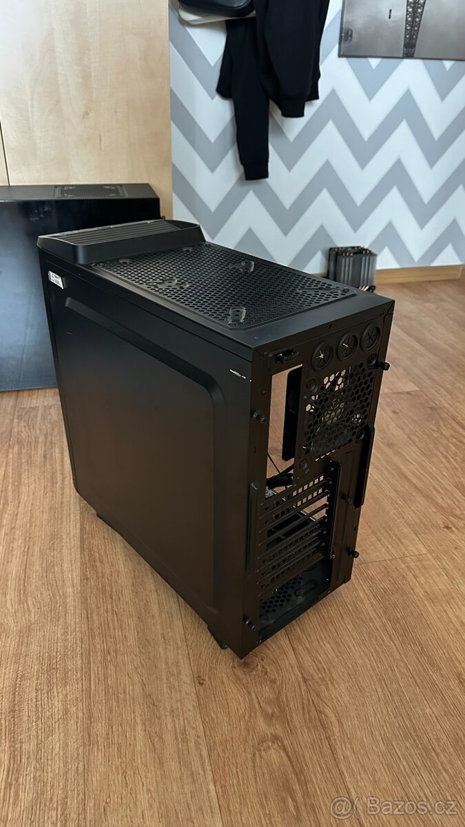 PC Bedna/case Thermaltake Chaser A41 3 ventilátory - 2