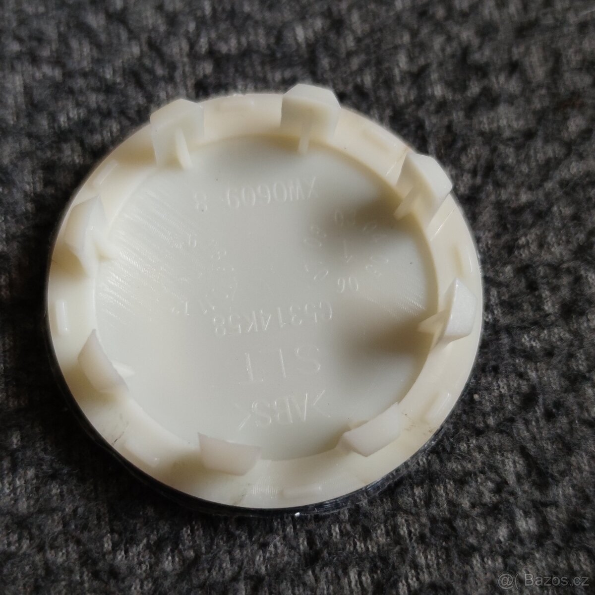 Pokličky do kol KIA tři typy - 2