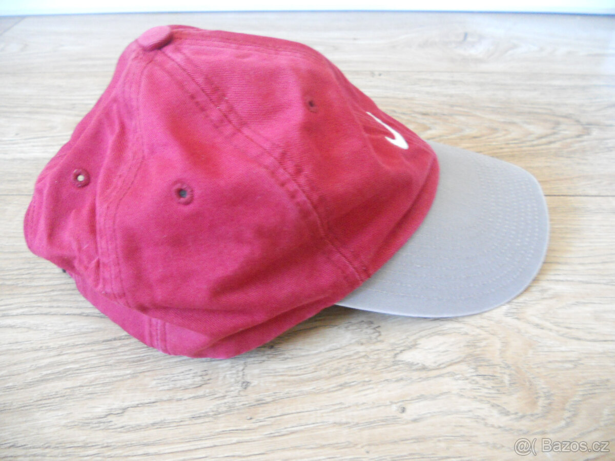 Kšiltovka pro dospělé Nike, vínovošedá - 2