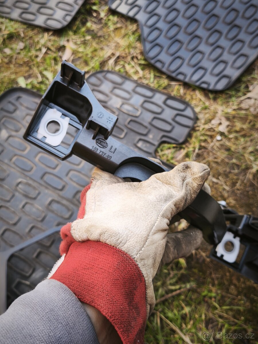 original drzaky svetel hella bmw e60/61 - 2