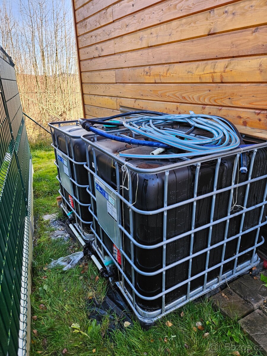 IBC nádrž 1000l - 2