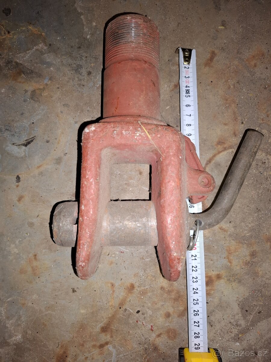Zadní závěs Zetor - 2