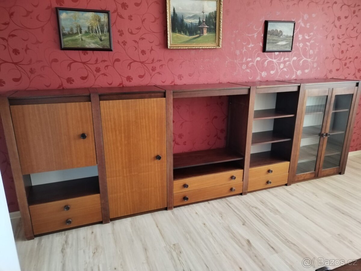Obývací stěna - 2