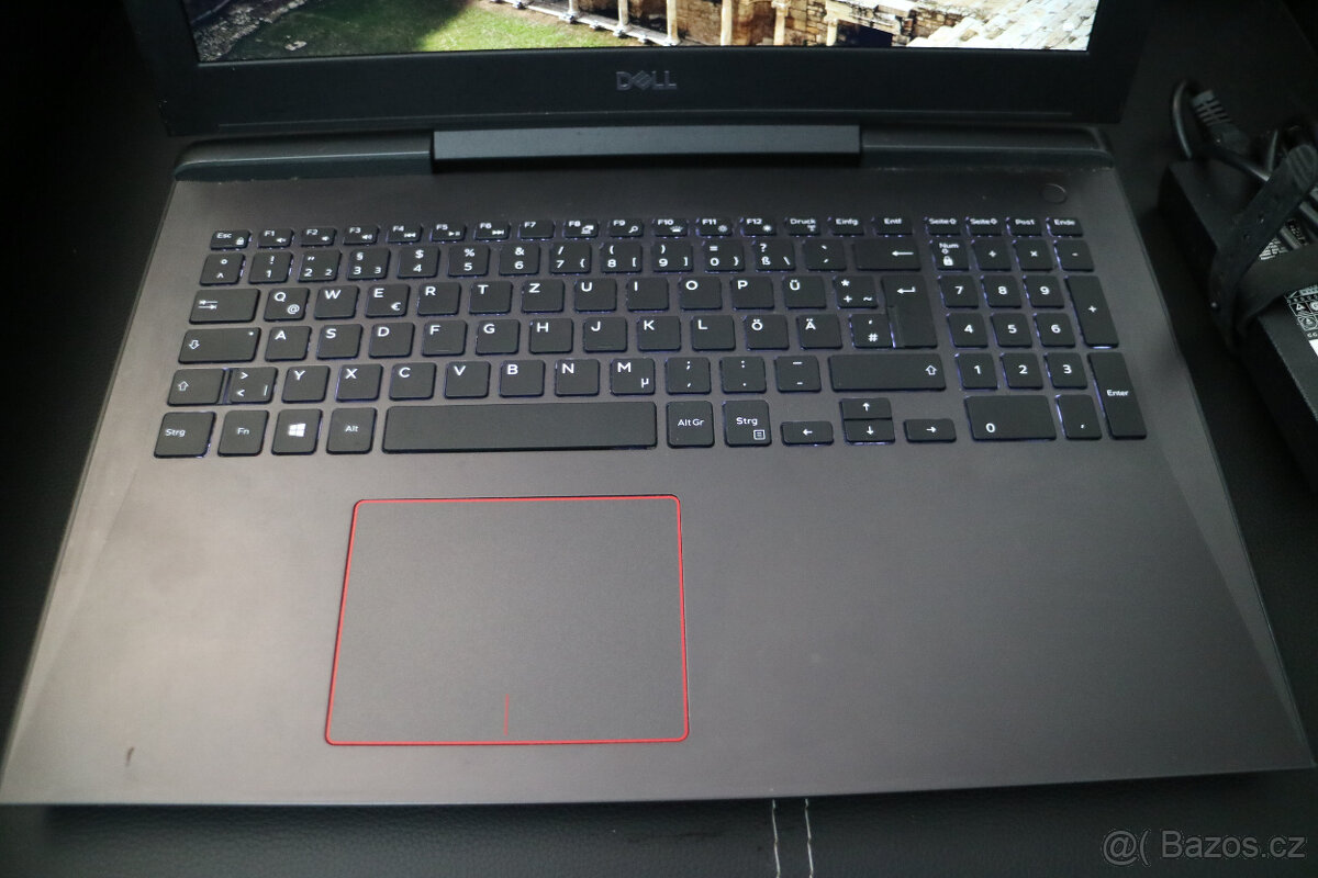 Notebook Dell Inspiron 15 7000 Gaming (7577) - 2