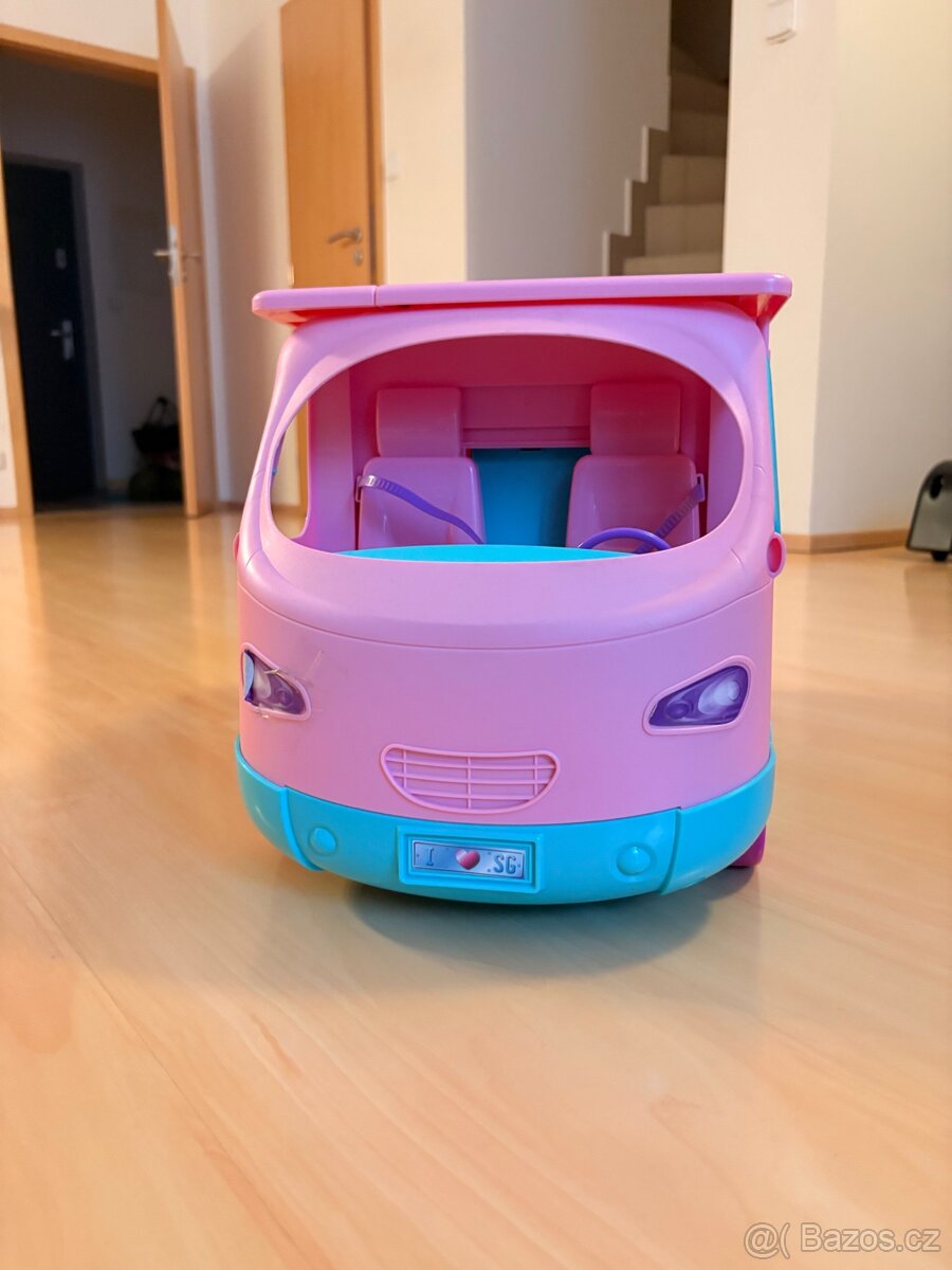 Růžový karavan pro Barbie - 2