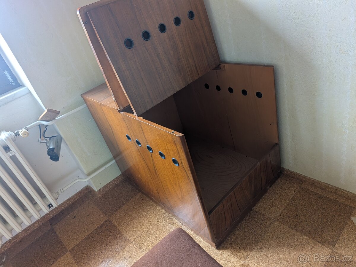 Peřiňák (dřevěný box) - 2