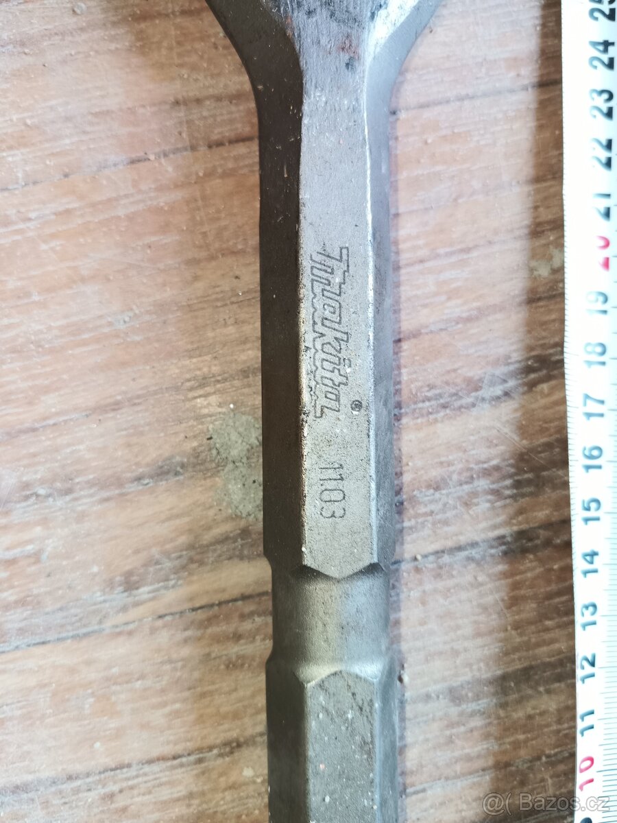 Plochý sekáč Makita - 2