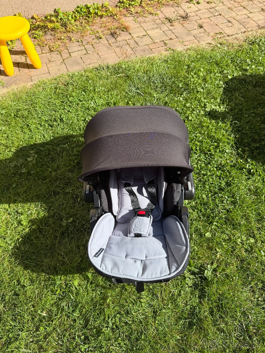 Kiddy Evolution Pro 2 – autosedačka/vajíčko, pěkný stav - 2