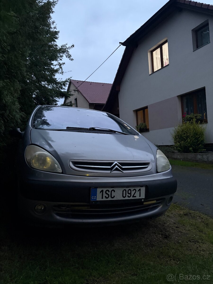 Citroen xsara Picasso 2hdi - 2
