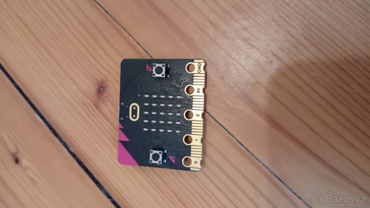Prodám BBC micro:bit v2 - 2