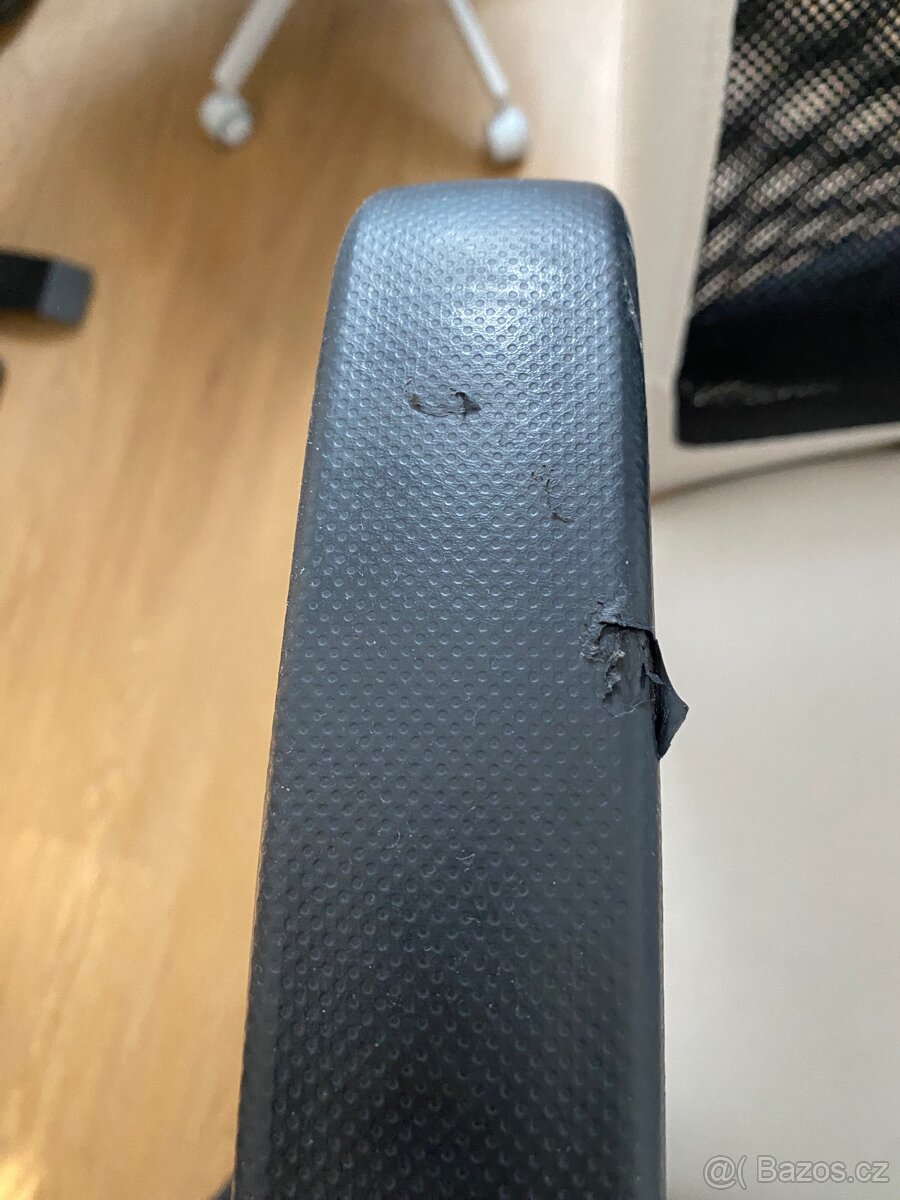 Psací stůl + židle IKEA - 2