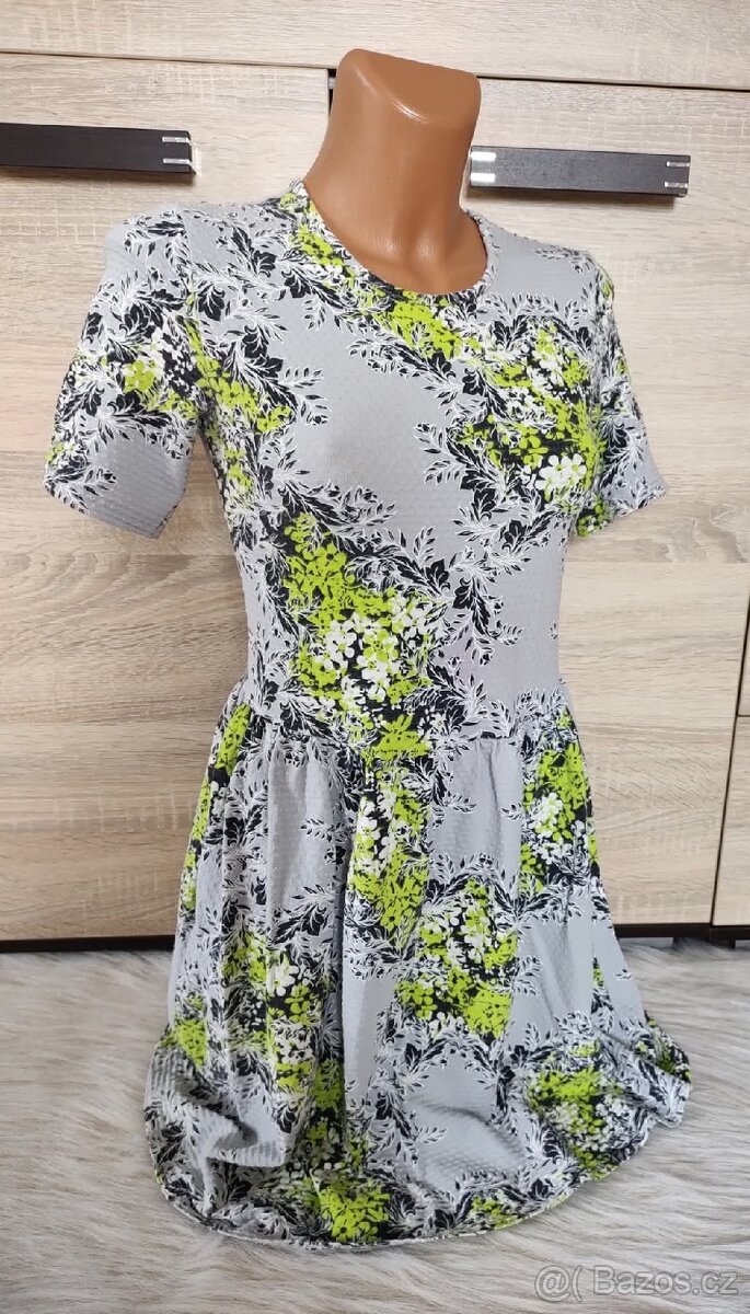 Květované bavlněné šaty - M - 2
