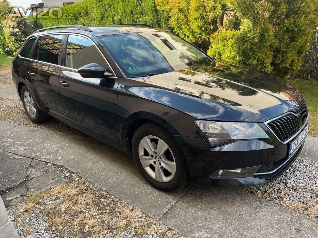 Škoda Superb 2,0 TDI DSG r.v. 2016 combi černé, tažné - 2