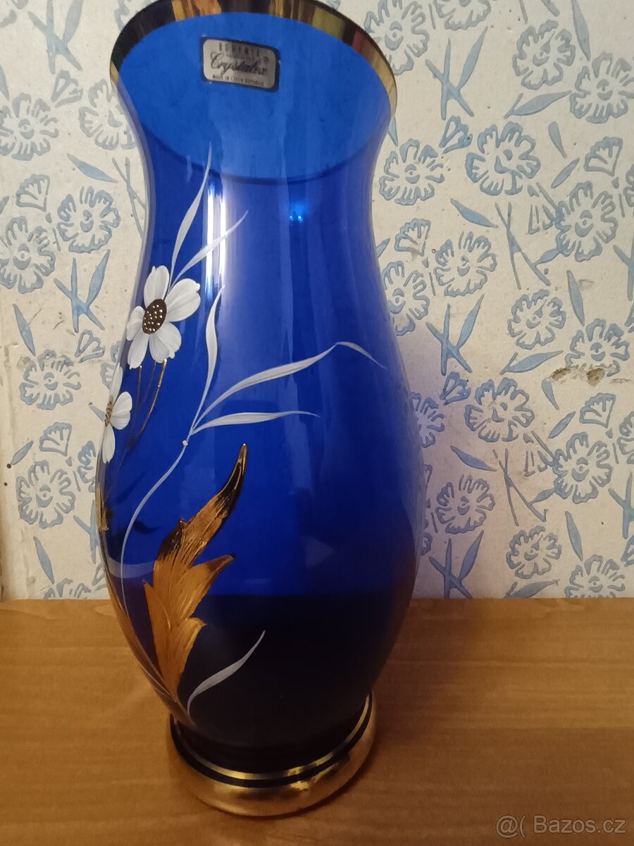Modrá váza s kytkami bohemia krystal - 2