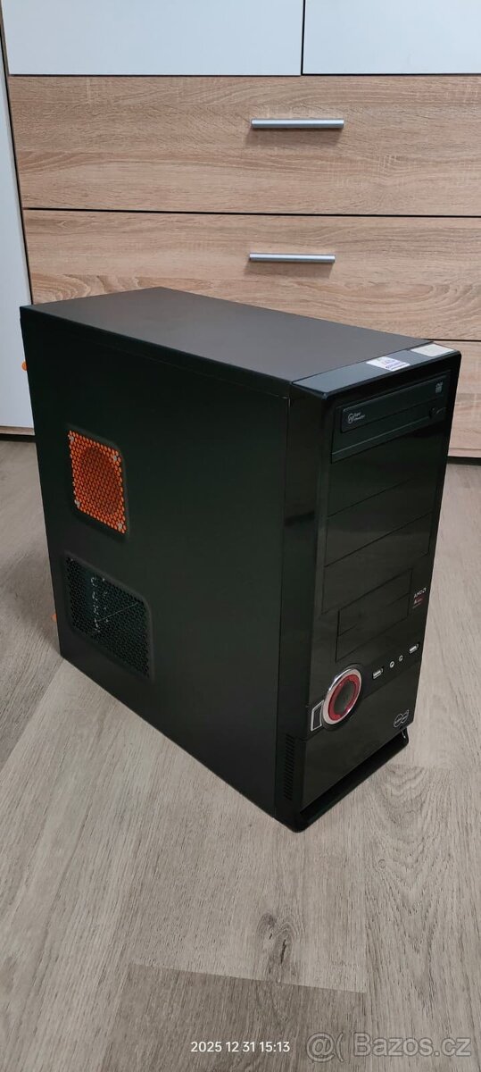 Prodám PC+Monitor - 2