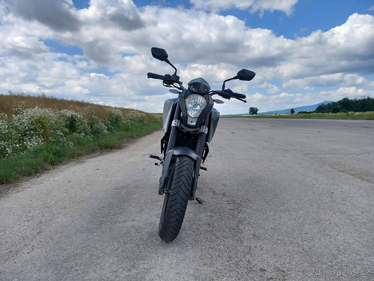 KTM Duke 125, manuál - 2