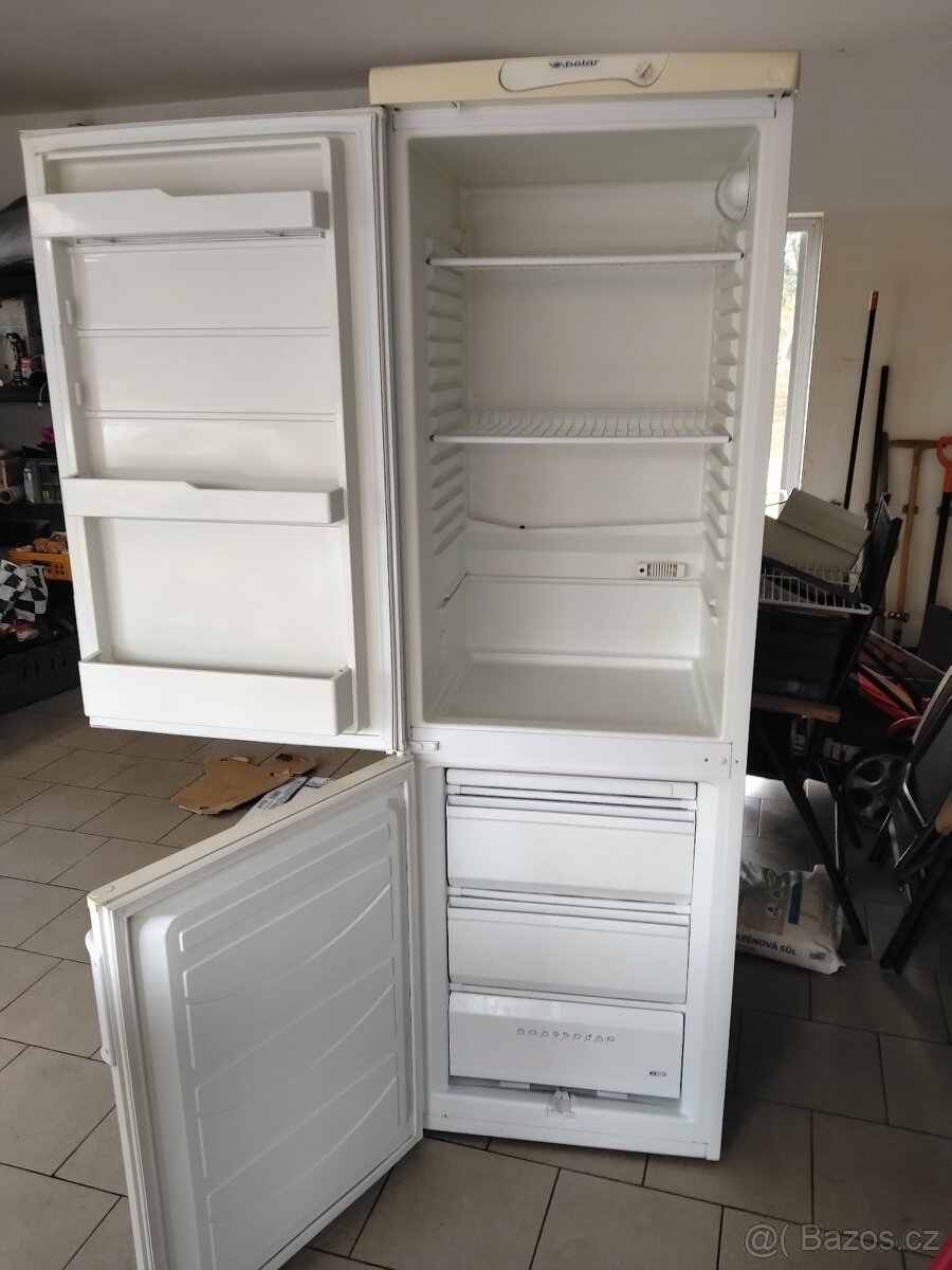 Starší lednici funkční - 2