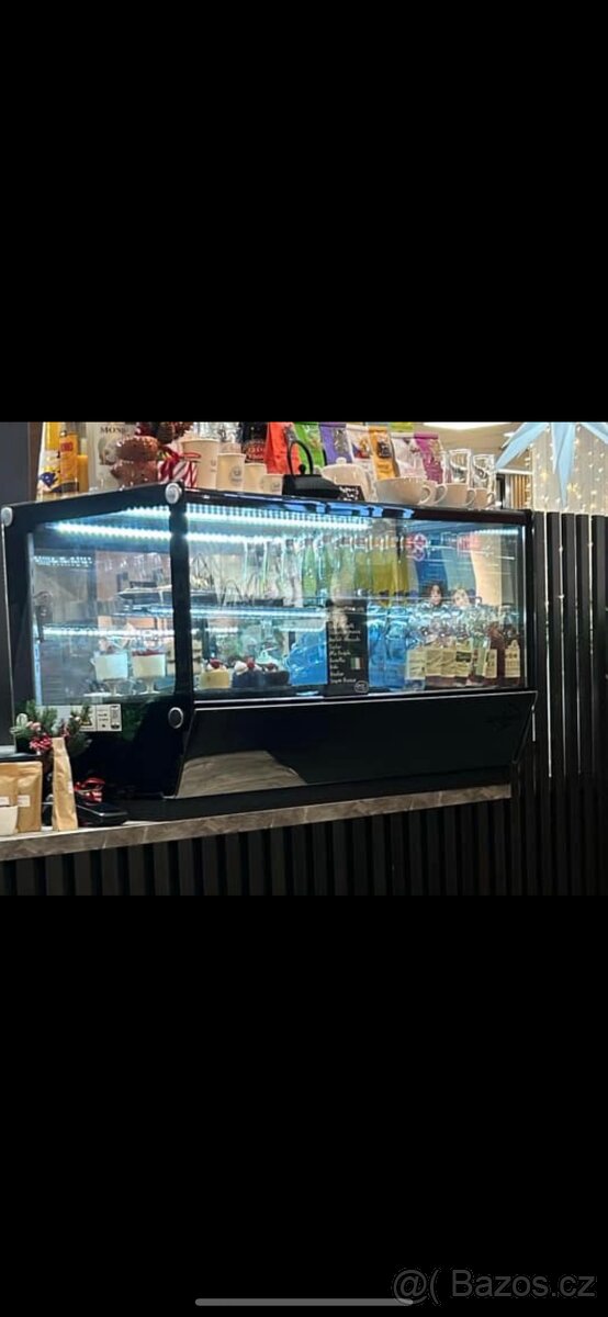 Chladící vitrína - 2