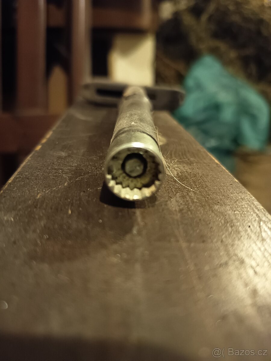 Klíč střešního nosiče vw - 2