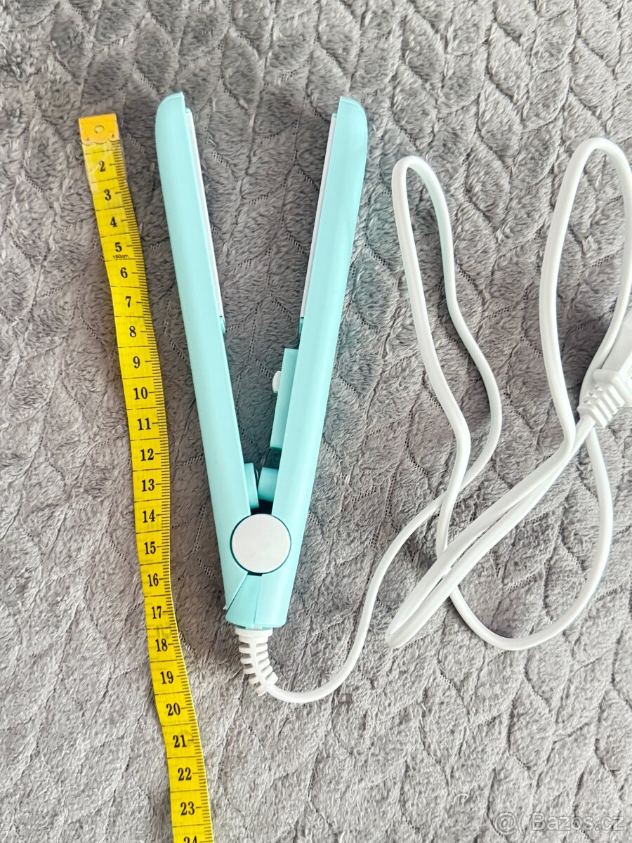 Cestovní žehlička na vlasy - 2