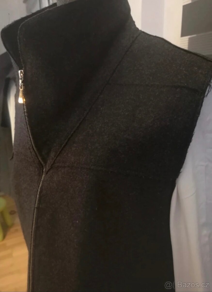 Vesta zn.Escada, vel.M/L, vlna. - 2