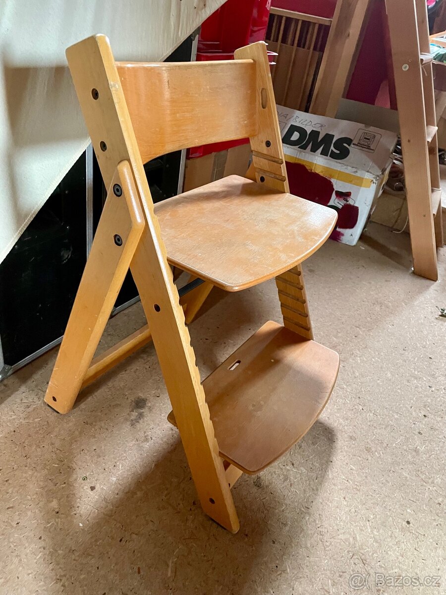 Jídelní židlička - 2