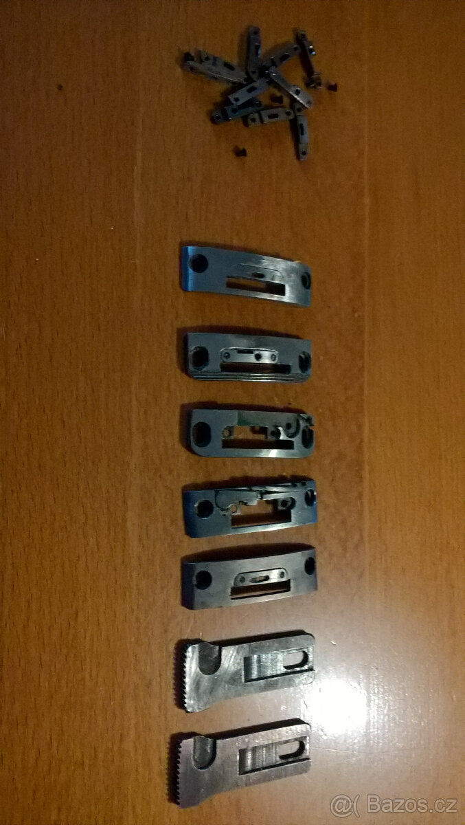 šicí stroj, náhradní díly, jehly, knoflíky - 2