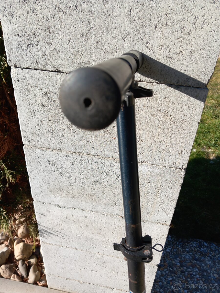 Koloběžka Oxelo. - 2