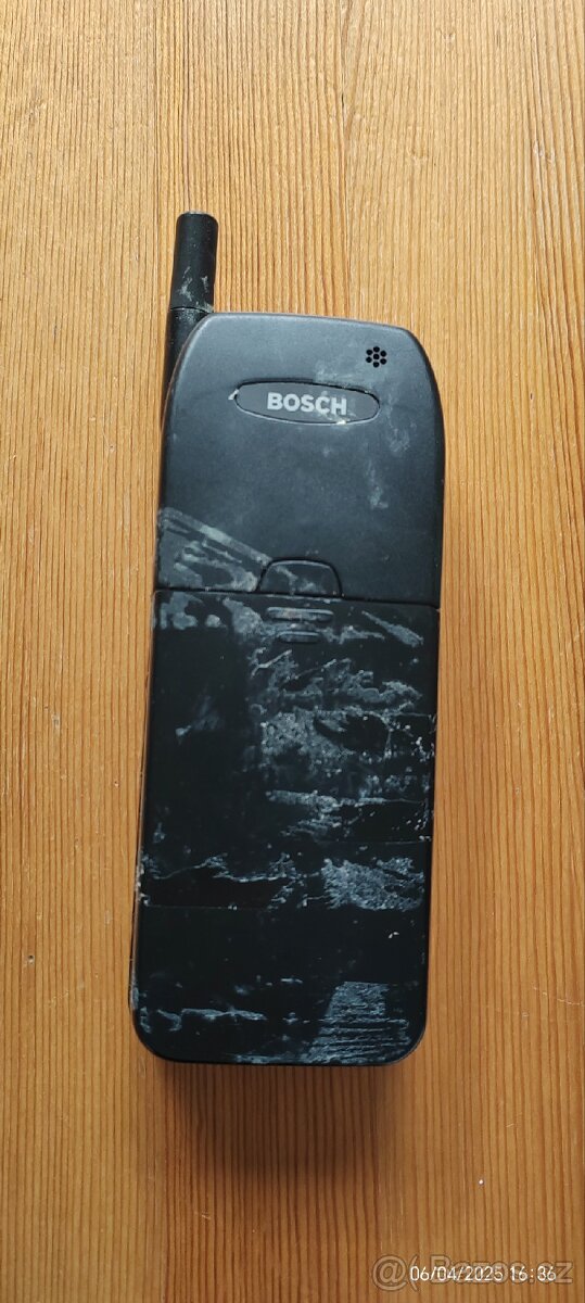BOSCH Com608 mobilní telefon - 2