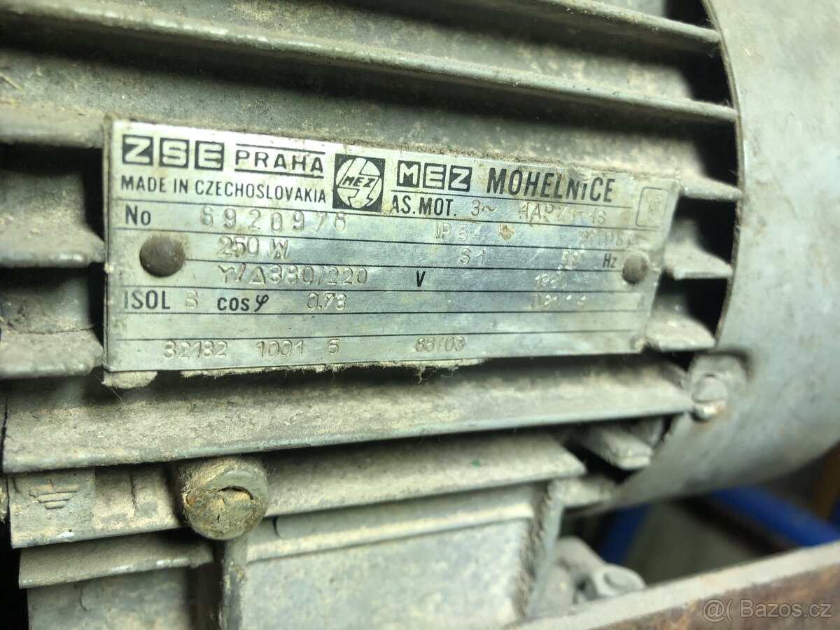 modelářky domácí soustruh - 2