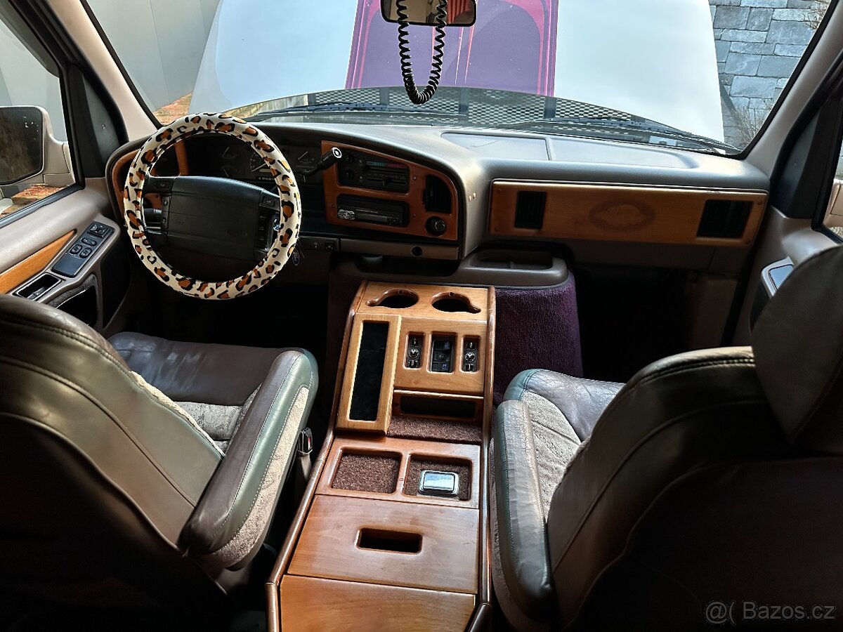 Ford E150 Econoline - 2