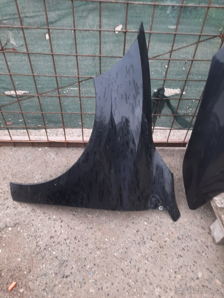 renault megan 3 - predni cast vozu - 2