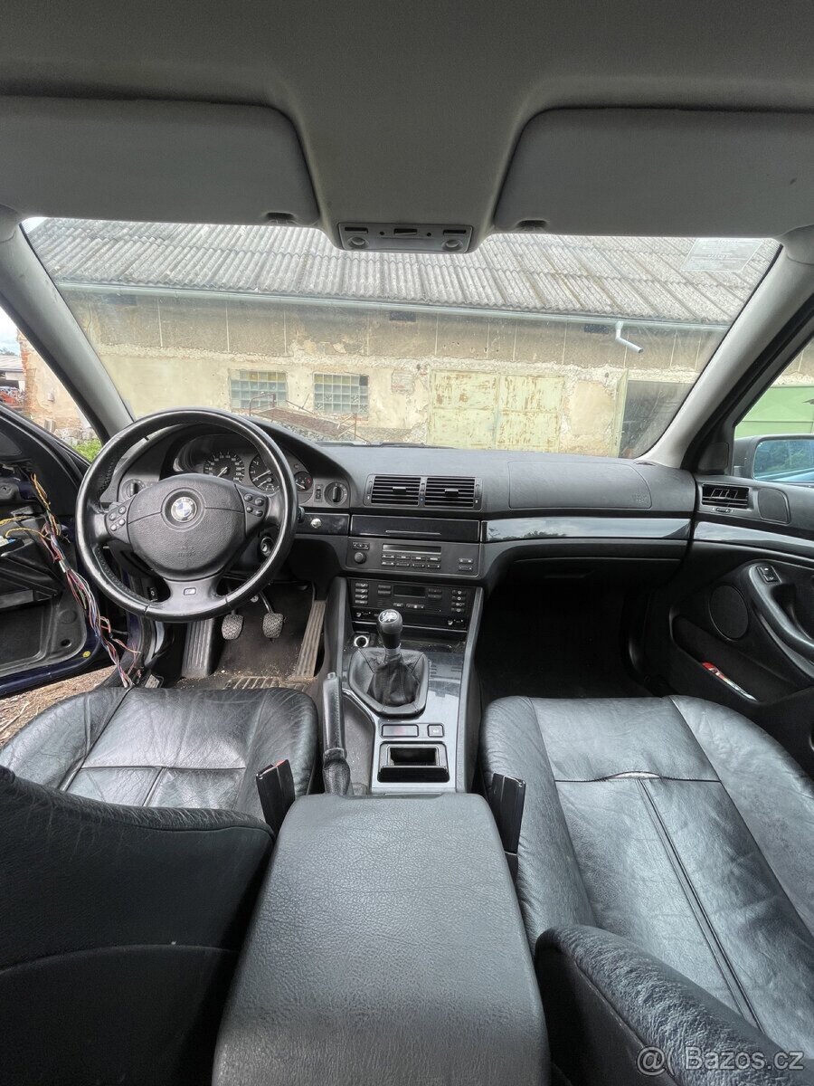 BMW E39 2.8i - 2