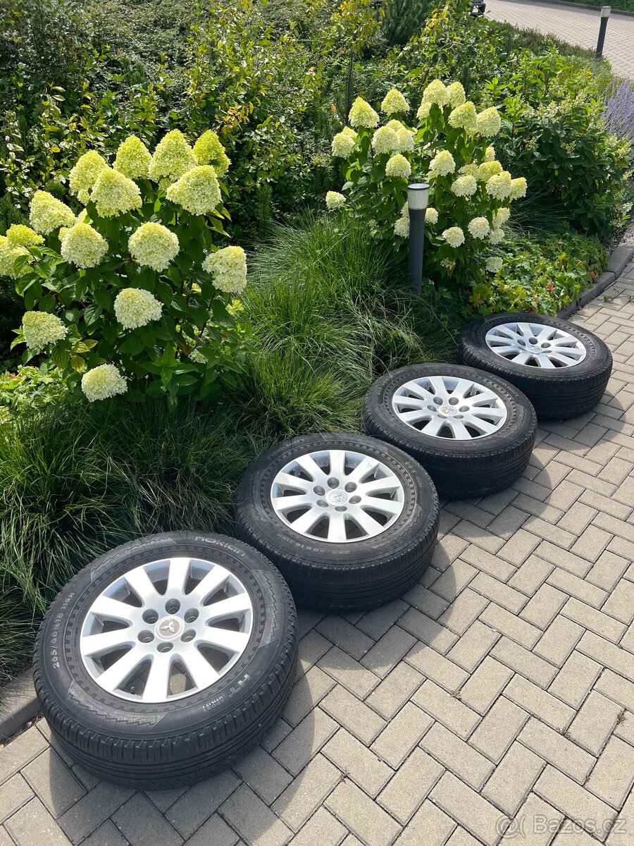 ALU disky originál Mitsubishi Pajero 18
