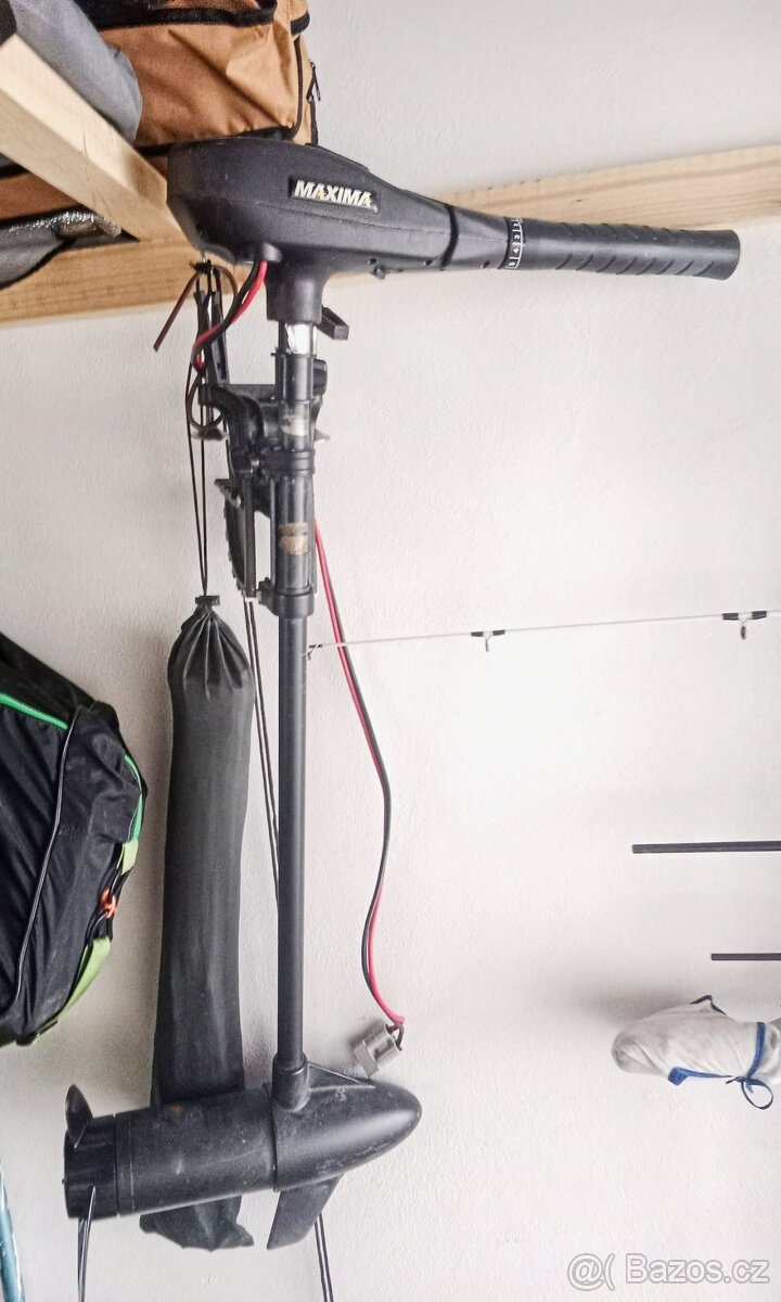 Prodám pětivrstvý člun Kolibri s příslušenstvím - 2