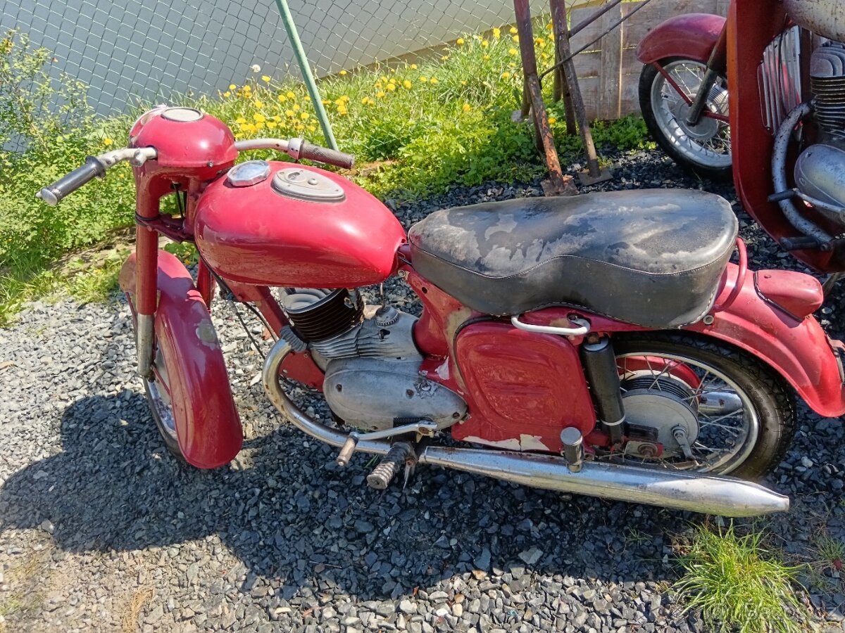 Jawa 250 kejvačka - 2