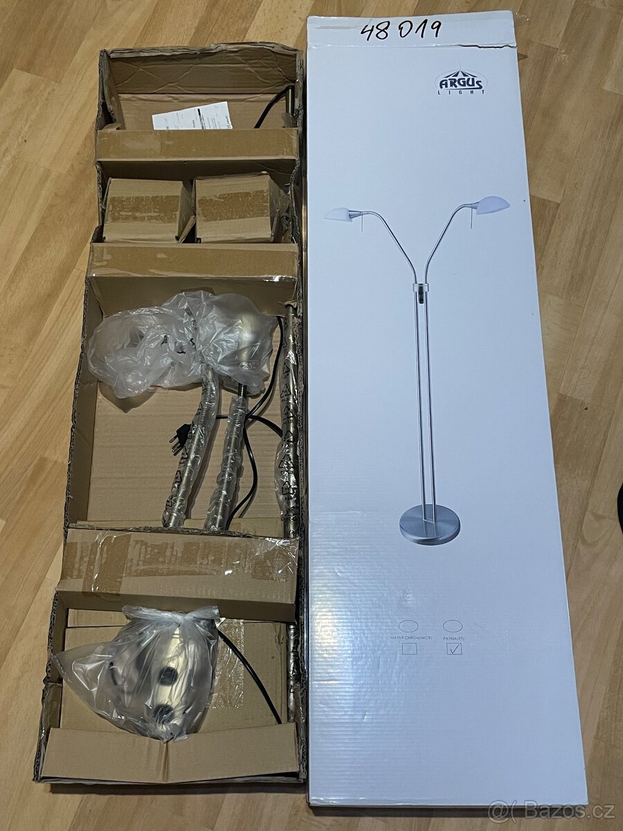 Stojací lampa 650 x 1350 x 220 mm - 2