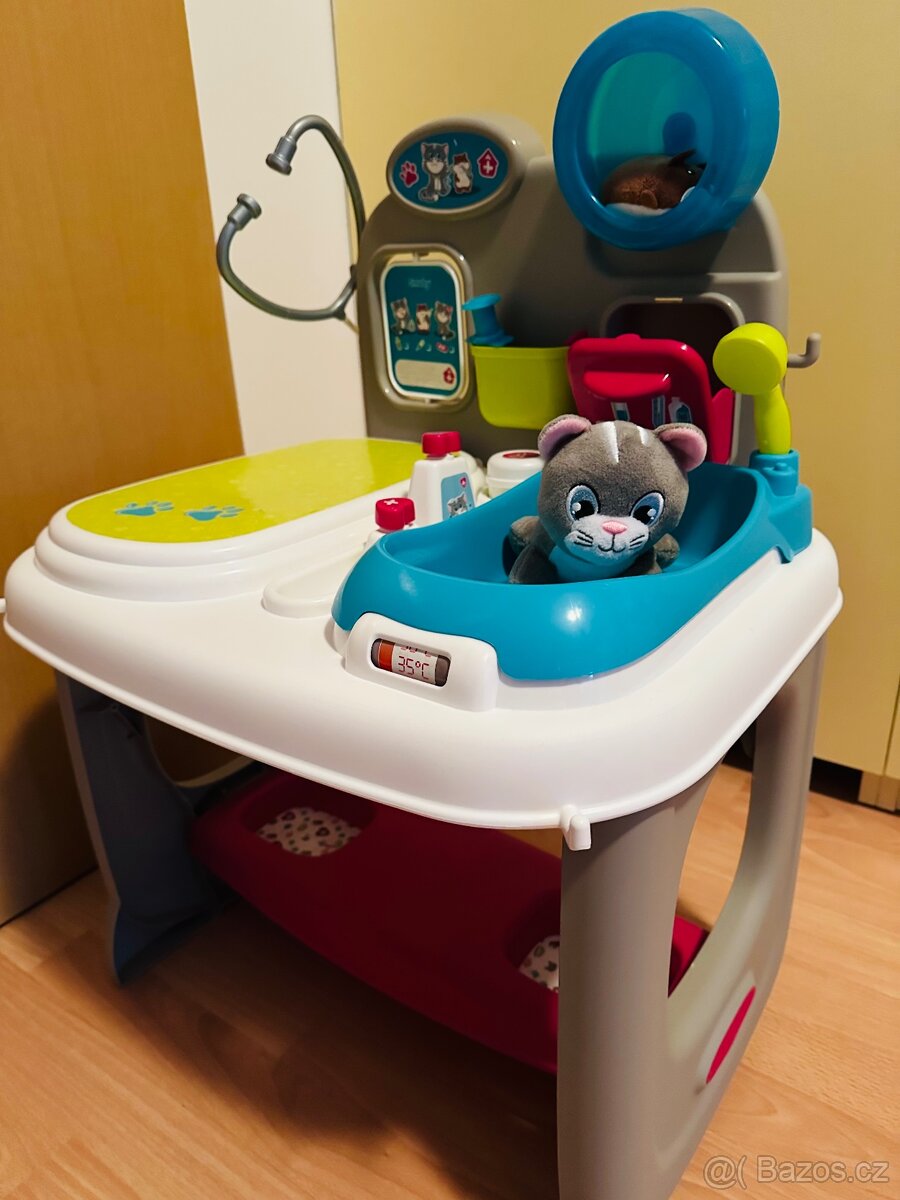 Dětský veterinární stolek s plyšáky a doplňky - 2