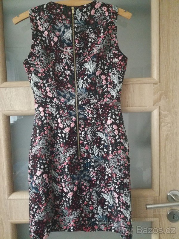 Vzorované pouzdrové šaty zn. H&M - 2
