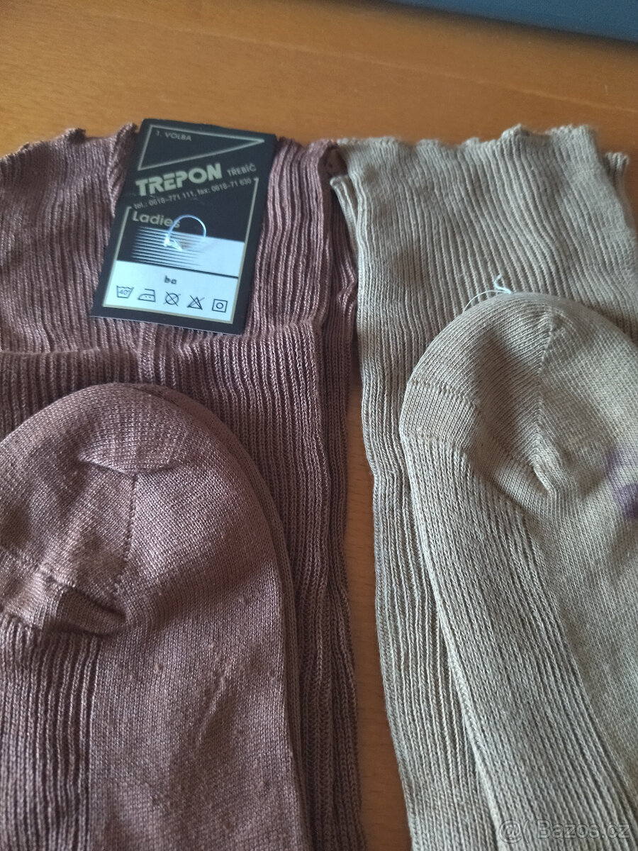 Ubrusy ,rukavice, retro bavl.punčochy, límečky, deštníky,noč - 2