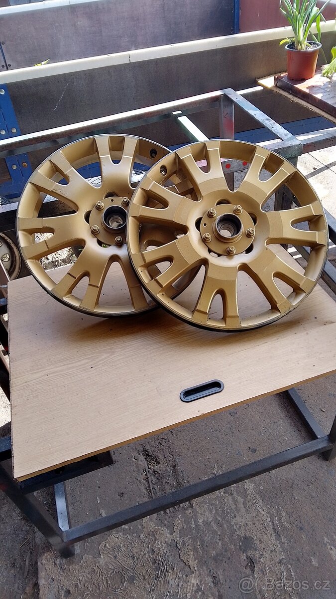 Kmenová pásová pila. Pasovnice na pilu. - 2