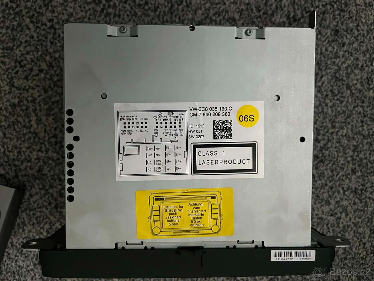 VW Passat B7 kombi r.v. 2012 navigace - 2